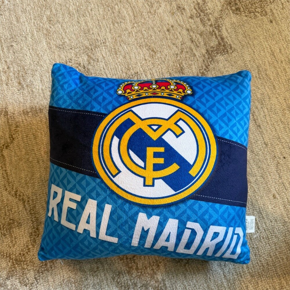 Real Madrid CF Throw Pillow Blue Reversible Crest Logo & Team Photo Square